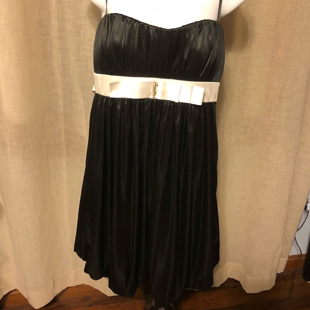 Black dress with Ivey bow
